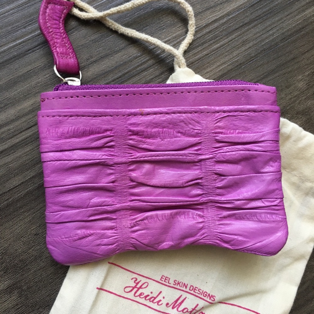 Wallet - Picture 2 of 11